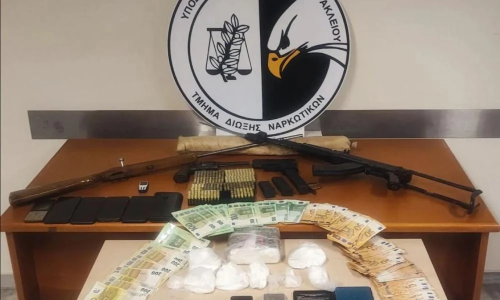 Κτηνοτρόφοι με καλάσνικοφ και εκρηκτικά έθαψαν βαρέλια με κοκαΐνη
